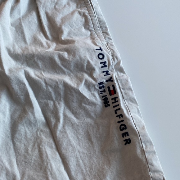 Boy short from Tommy Hilfiger size 8-10 - Picture 2 of 5